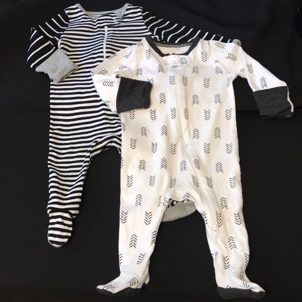 Baby White & Blue Print Pajama Sleepers 0-3 months